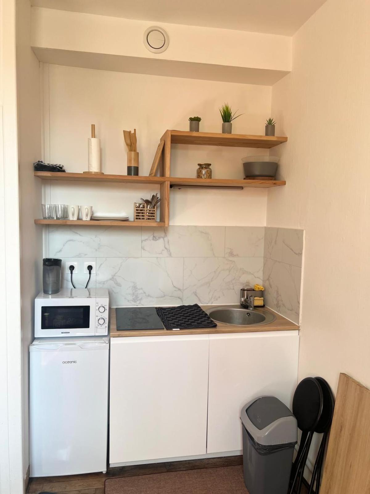 Charmant Studio A Poitiers Exteriör bild